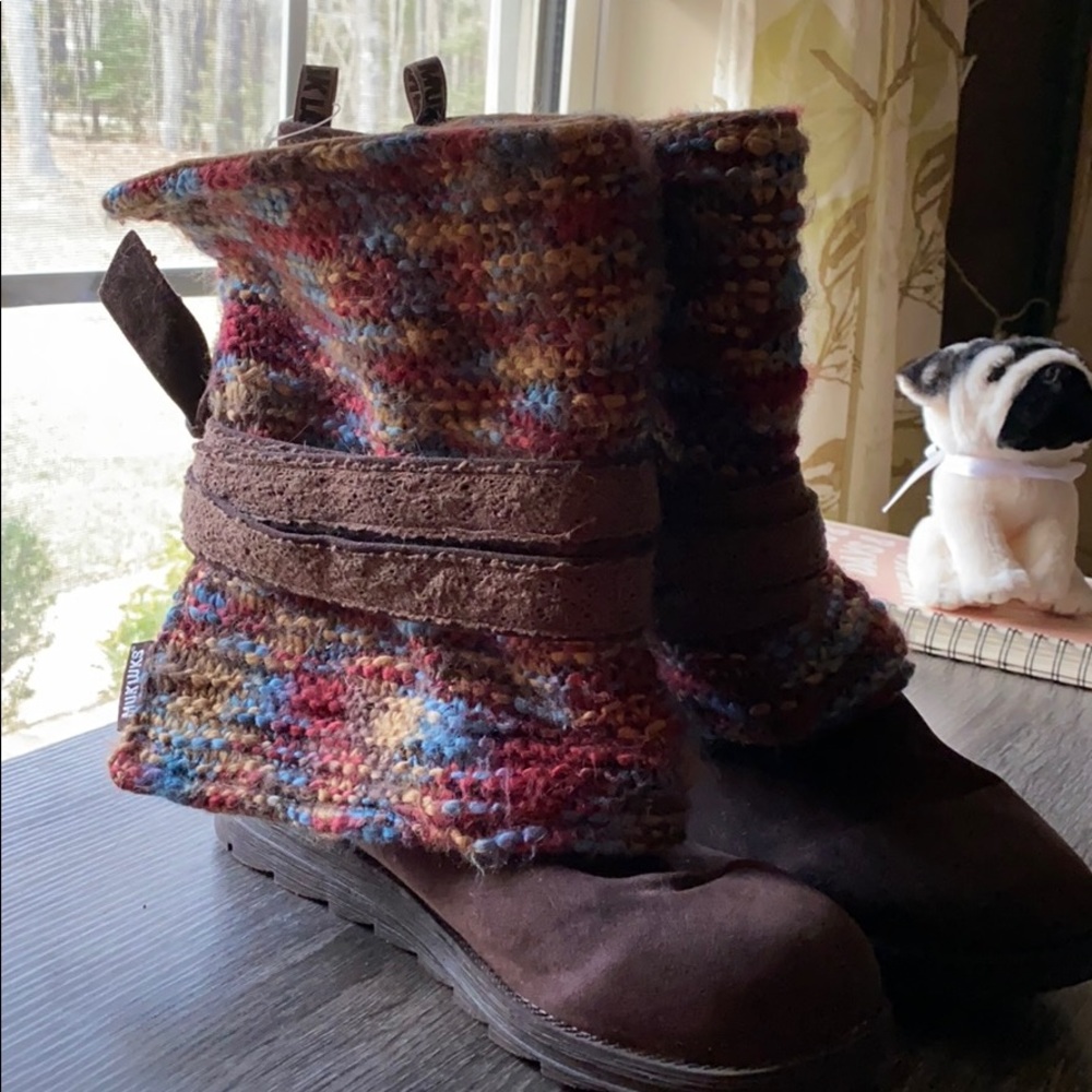 Mukluks